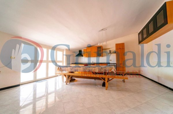 quadrivano in vendita a Marano di Napoli in zona San Rocco