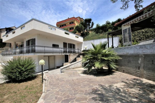 casa indipendente in vendita a Marano di Napoli