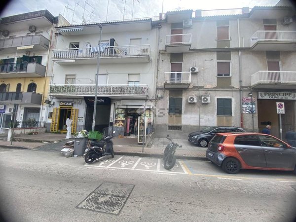 locale commerciale in vendita a Marano di Napoli
