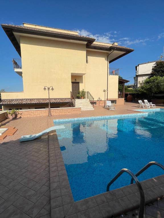casa indipendente in vendita a Marano di Napoli