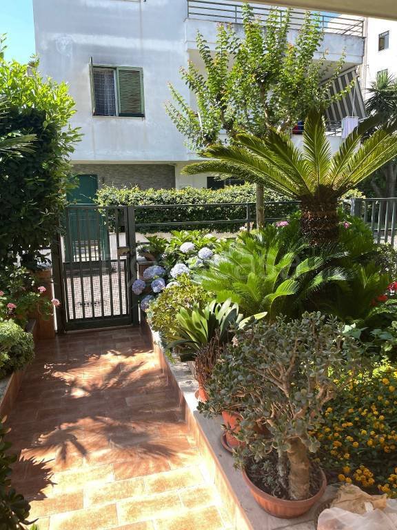 casa indipendente in vendita a Marano di Napoli in zona Centro Città