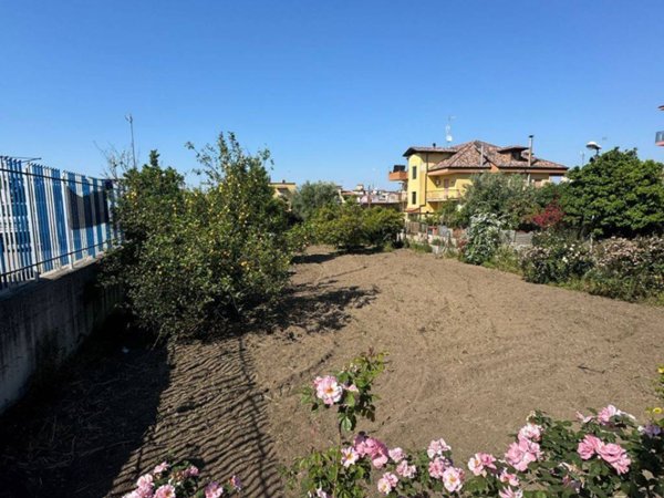 casa indipendente in vendita a Marano di Napoli in zona Centro Città