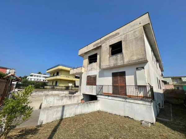 casa indipendente in vendita a Marano di Napoli