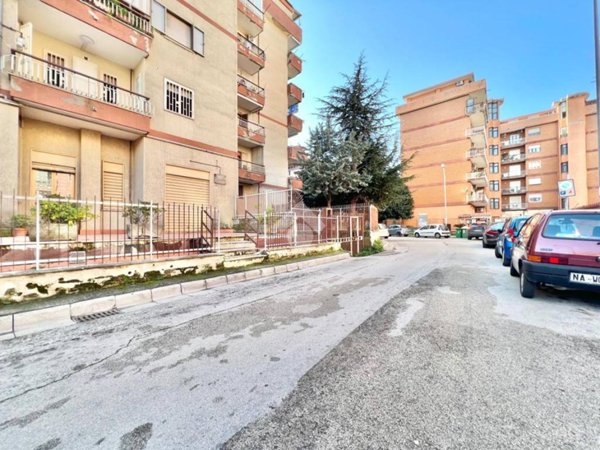 negozio in vendita a Marano di Napoli