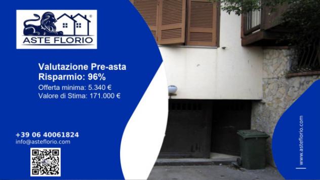 locale commerciale in vendita a Marano di Napoli