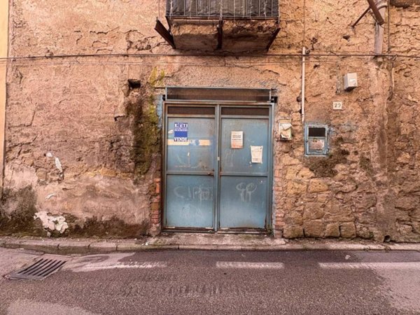 locale commerciale in vendita a Marano di Napoli