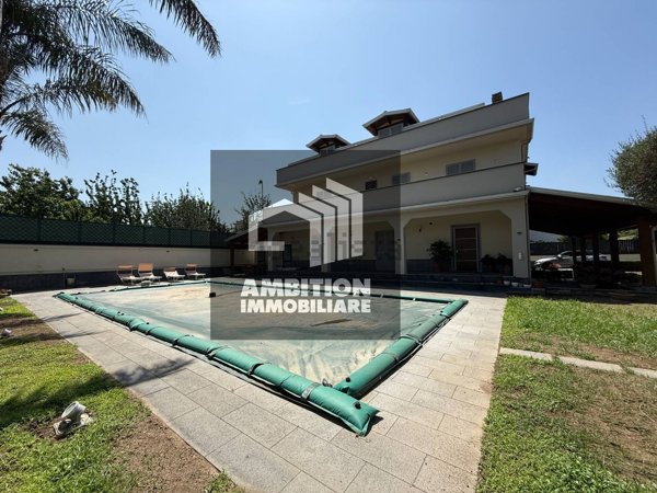 casa indipendente in vendita a Marano di Napoli