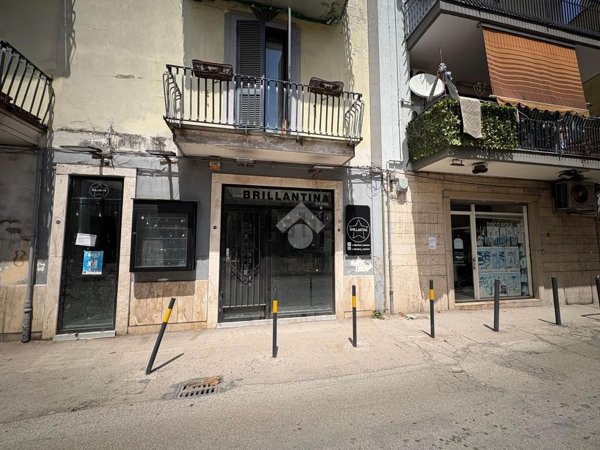 locale commerciale in vendita a Marano di Napoli in zona Centro Città