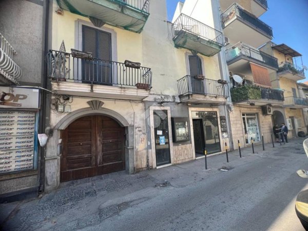 negozio in vendita a Marano di Napoli in zona Centro Città