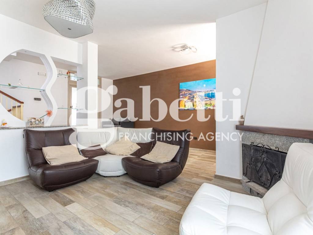 casa indipendente in vendita a Marano di Napoli