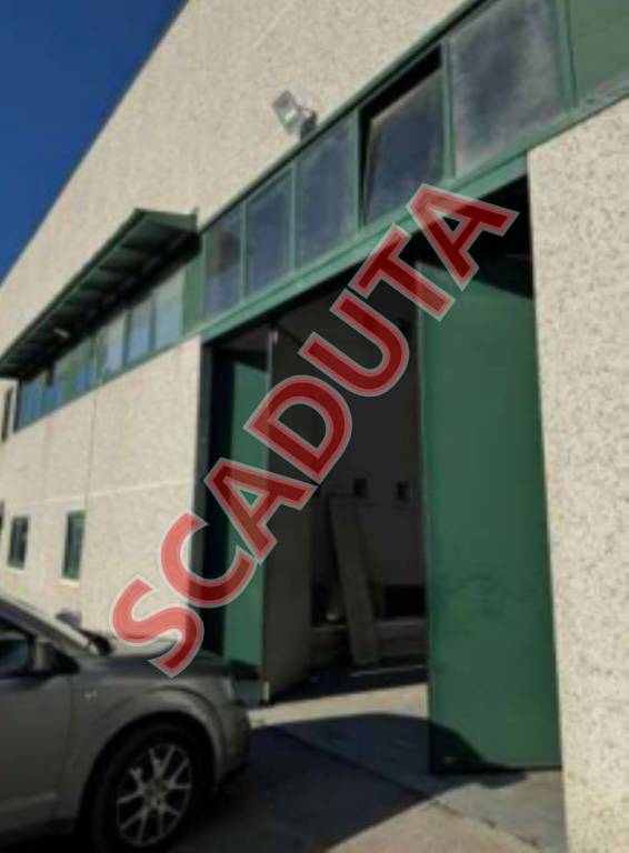 capannone in vendita a Marano di Napoli