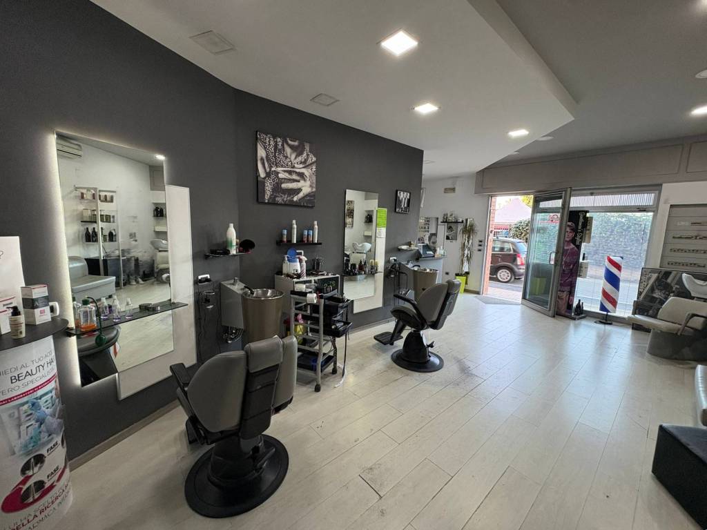 negozio in vendita a Marano di Napoli