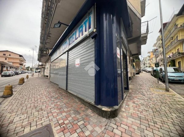 negozio in vendita a Marano di Napoli
