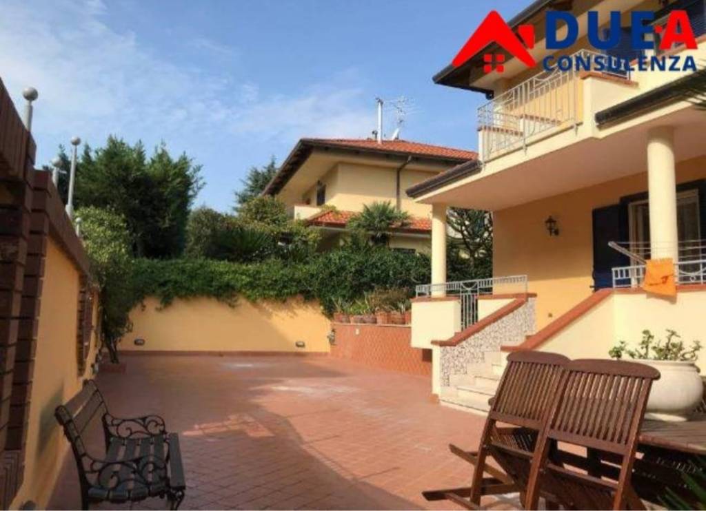 casa indipendente in vendita a Marano di Napoli in zona San Rocco