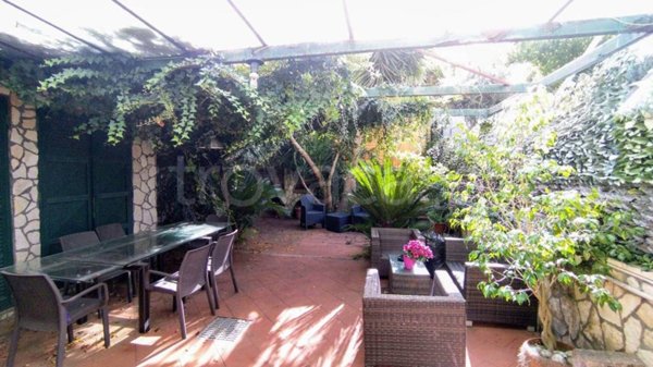 casa indipendente in vendita a Marano di Napoli