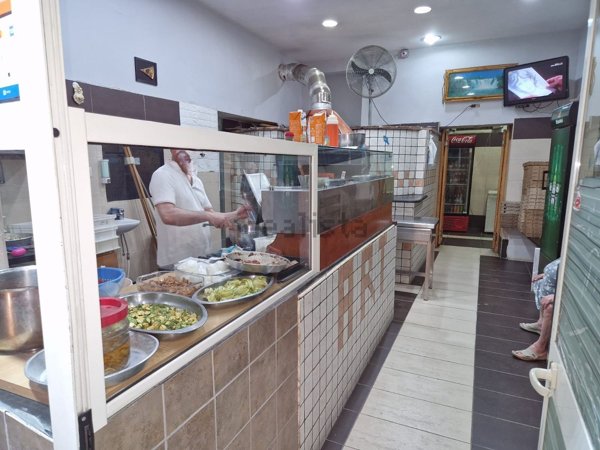 negozio in vendita a Marano di Napoli in zona Centro Città