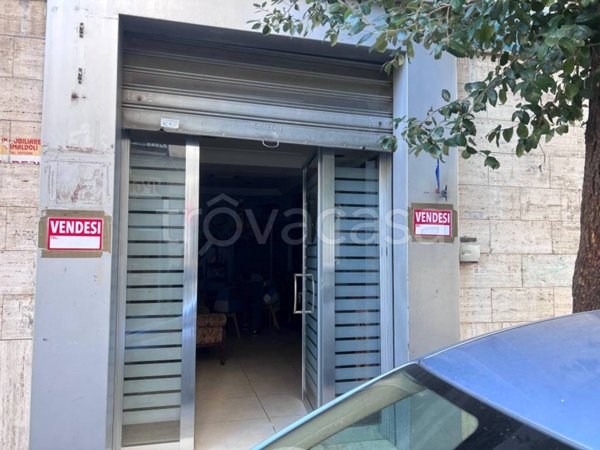 negozio in vendita a Marano di Napoli in zona Centro Città