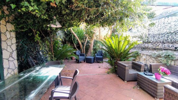 casa indipendente in vendita a Marano di Napoli