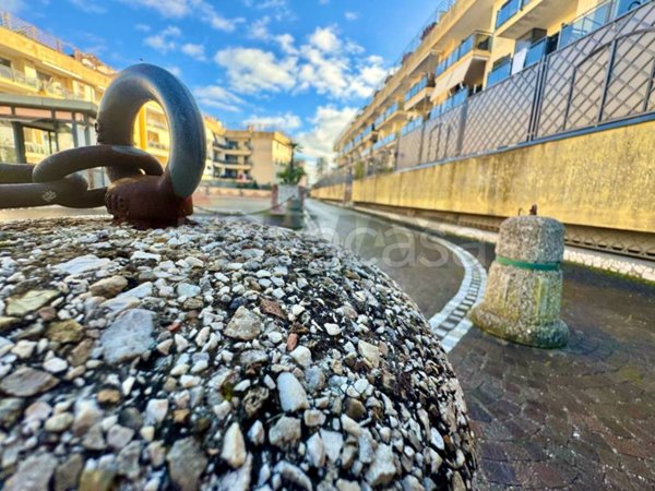 locale di sgombero in vendita a Marano di Napoli in zona San Rocco