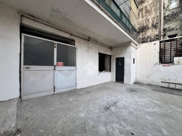 locale commerciale in vendita a Marano di Napoli