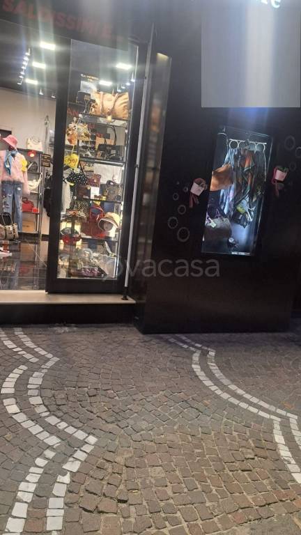 negozio in vendita a Marano di Napoli