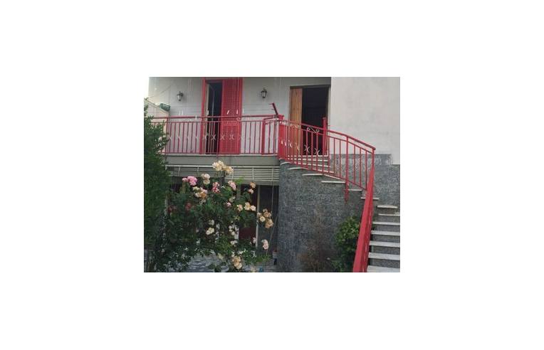 casa indipendente in vendita a Marano di Napoli in zona San Rocco