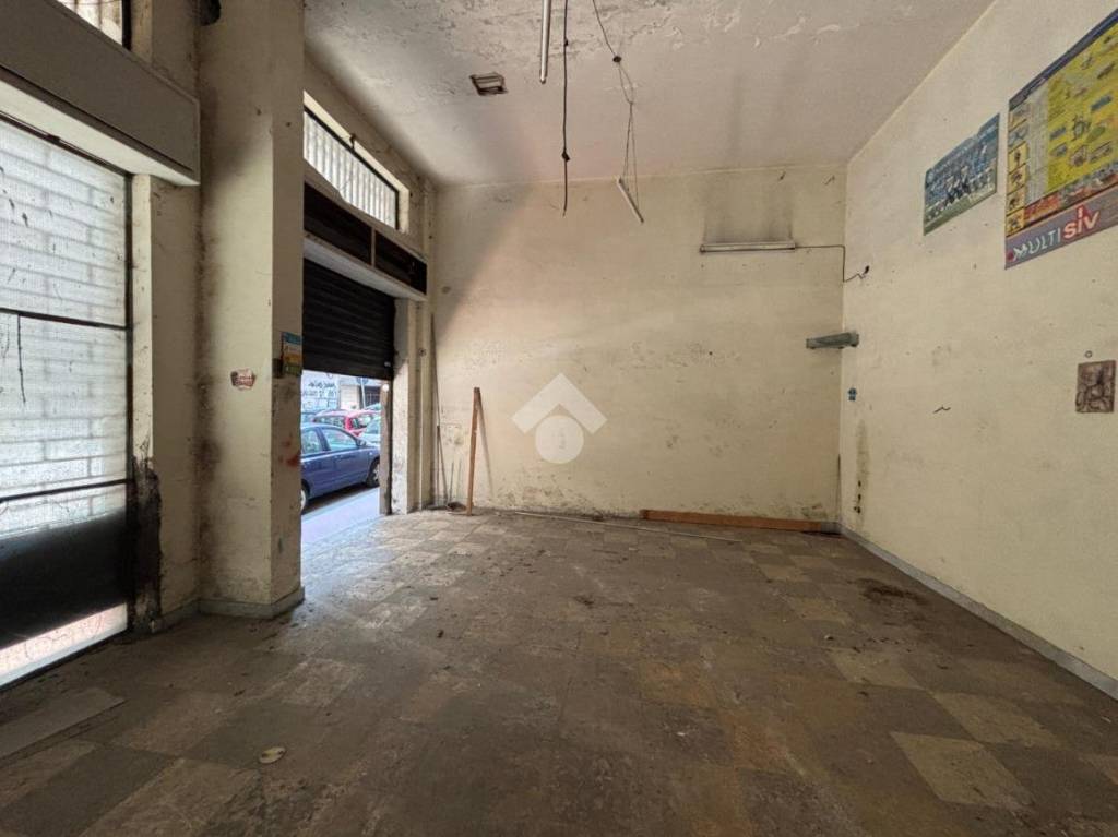 negozio in vendita a Marano di Napoli