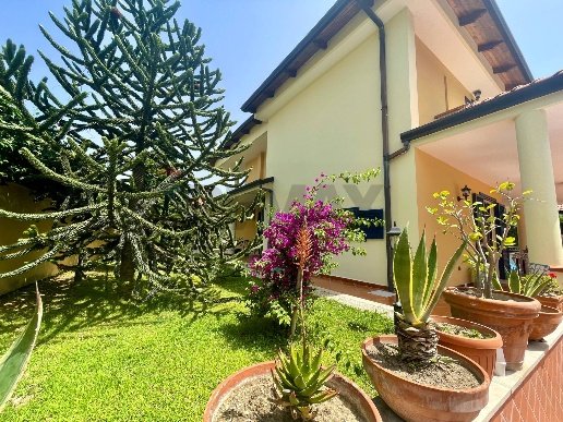 casa indipendente in vendita a Marano di Napoli