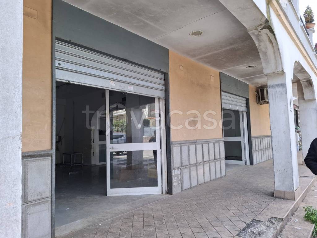 negozio in vendita a Marano di Napoli in zona Centro Città