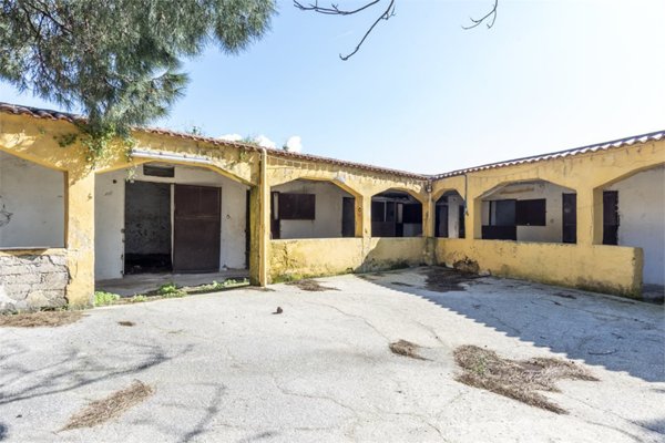 intera palazzina in vendita a Marano di Napoli in zona Torre Caracciolo