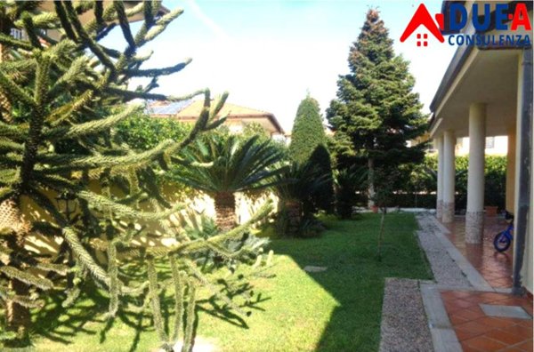 casa indipendente in vendita a Marano di Napoli in zona San Rocco