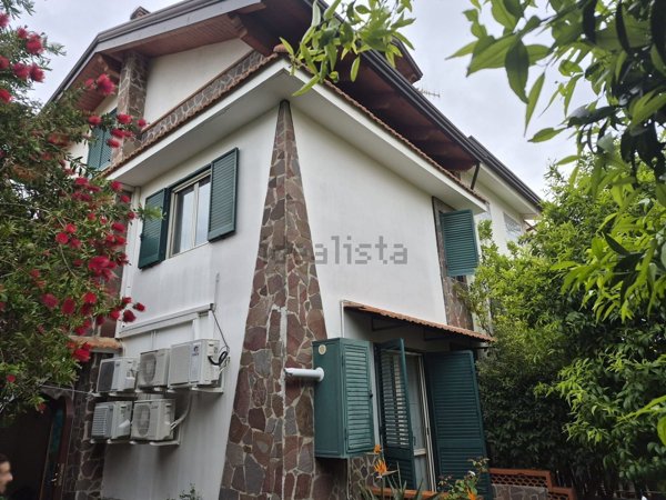 casa indipendente in vendita a Marano di Napoli