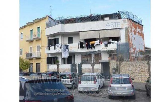 casa indipendente in vendita a Marano di Napoli in zona Centro Città