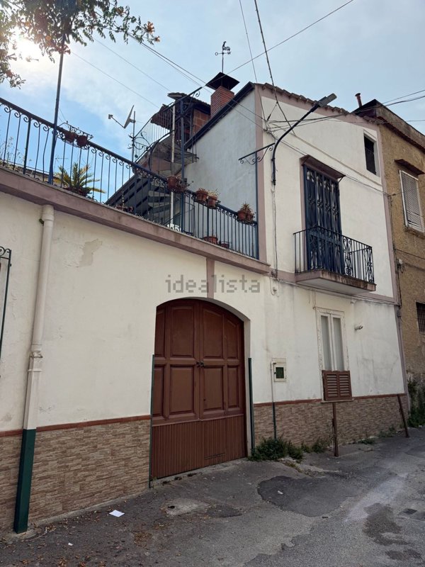 casa indipendente in vendita a Marano di Napoli in zona Centro Città