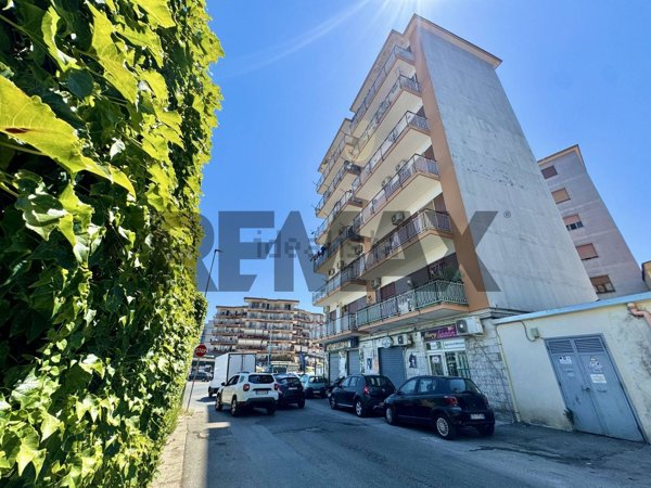 locale commerciale in vendita a Marano di Napoli