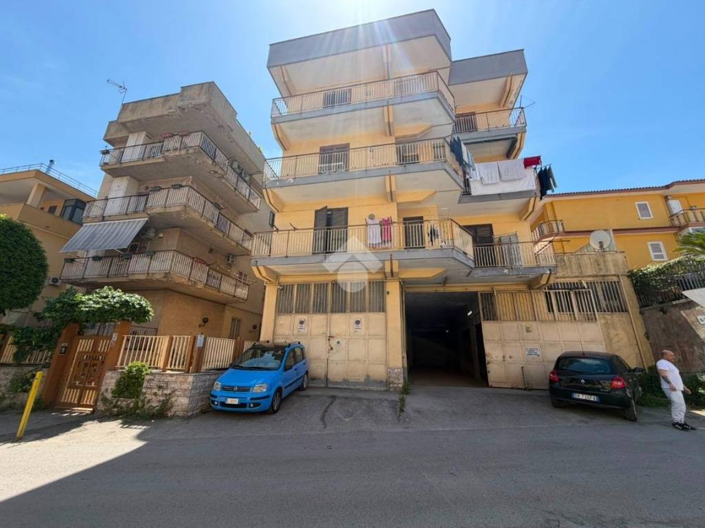 box auto in vendita a Marano di Napoli in zona Centro Città