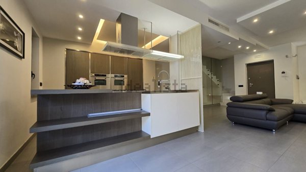 casa indipendente in vendita a Mariglianella