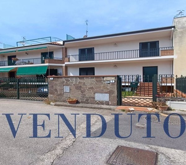 casa indipendente in vendita a Mariglianella