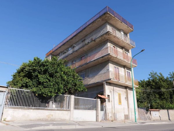 intera palazzina in vendita a Mariglianella