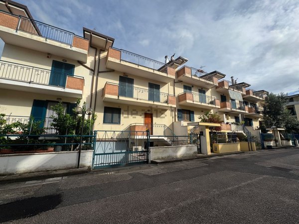 casa indipendente in vendita a Mariglianella