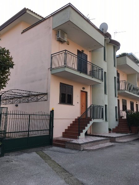 casa indipendente in vendita a Mariglianella