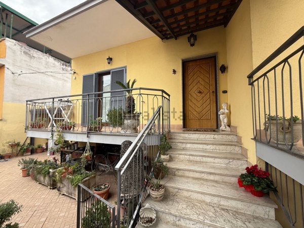 casa indipendente in vendita a Mariglianella