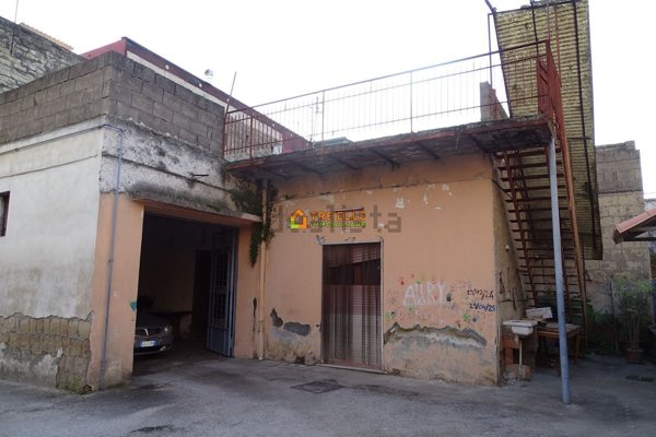 casa indipendente in vendita a Mariglianella