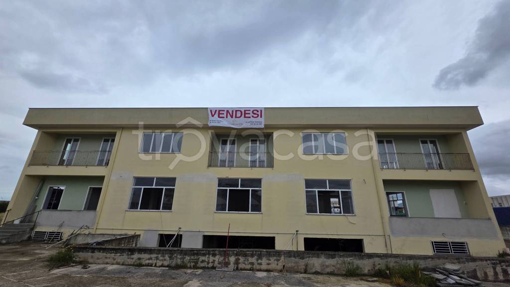 negozio in vendita a Mariglianella