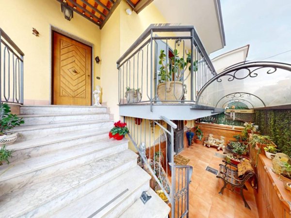 casa indipendente in vendita a Mariglianella