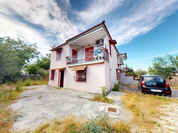 casa indipendente in vendita a Mariglianella