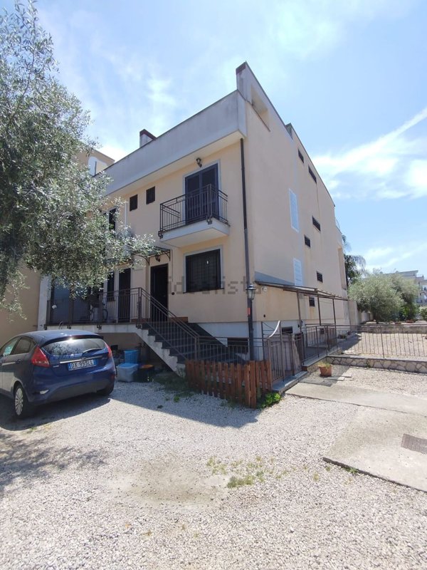 casa indipendente in vendita a Mariglianella