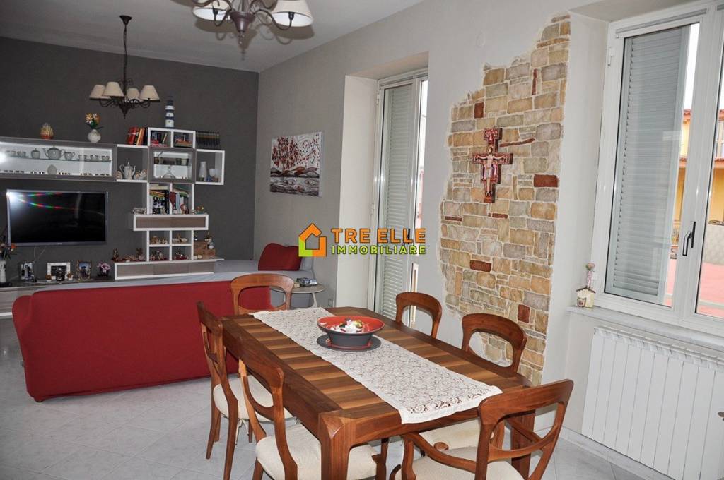 casa indipendente in vendita a Marigliano