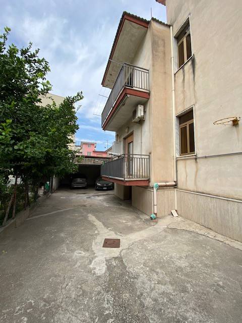 intera palazzina in vendita a Marigliano