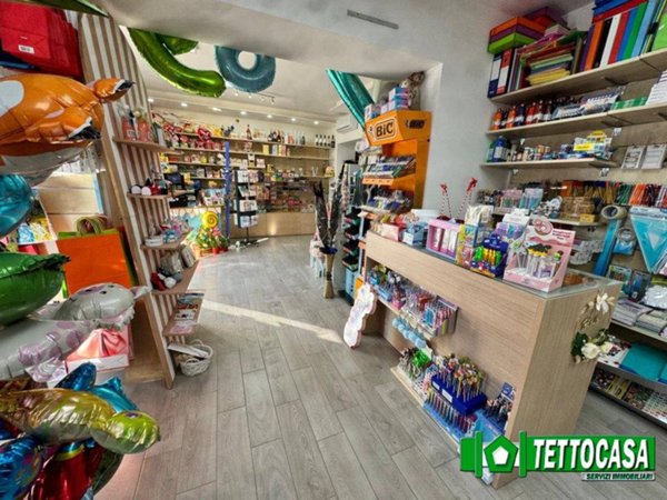 negozio in vendita a Marigliano